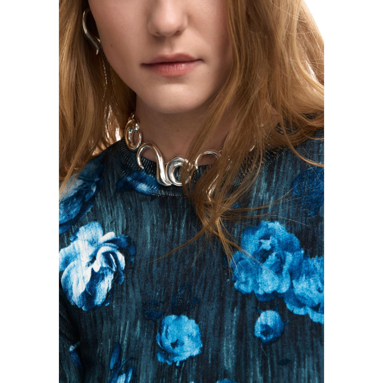 Desigual Trui Dames Zwart Bloemenprint
