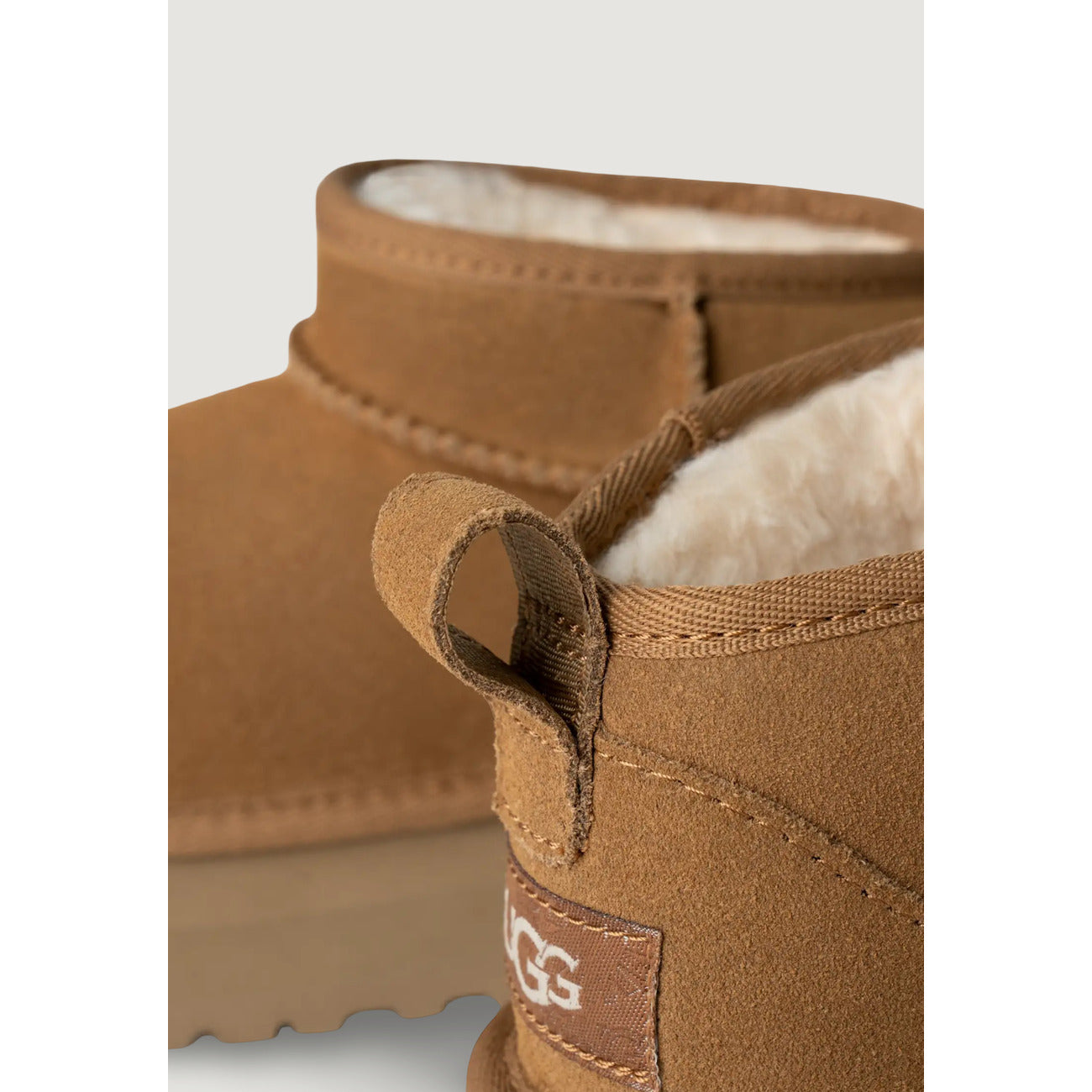 UGG Plateaulaarzen Dames Beige Suède