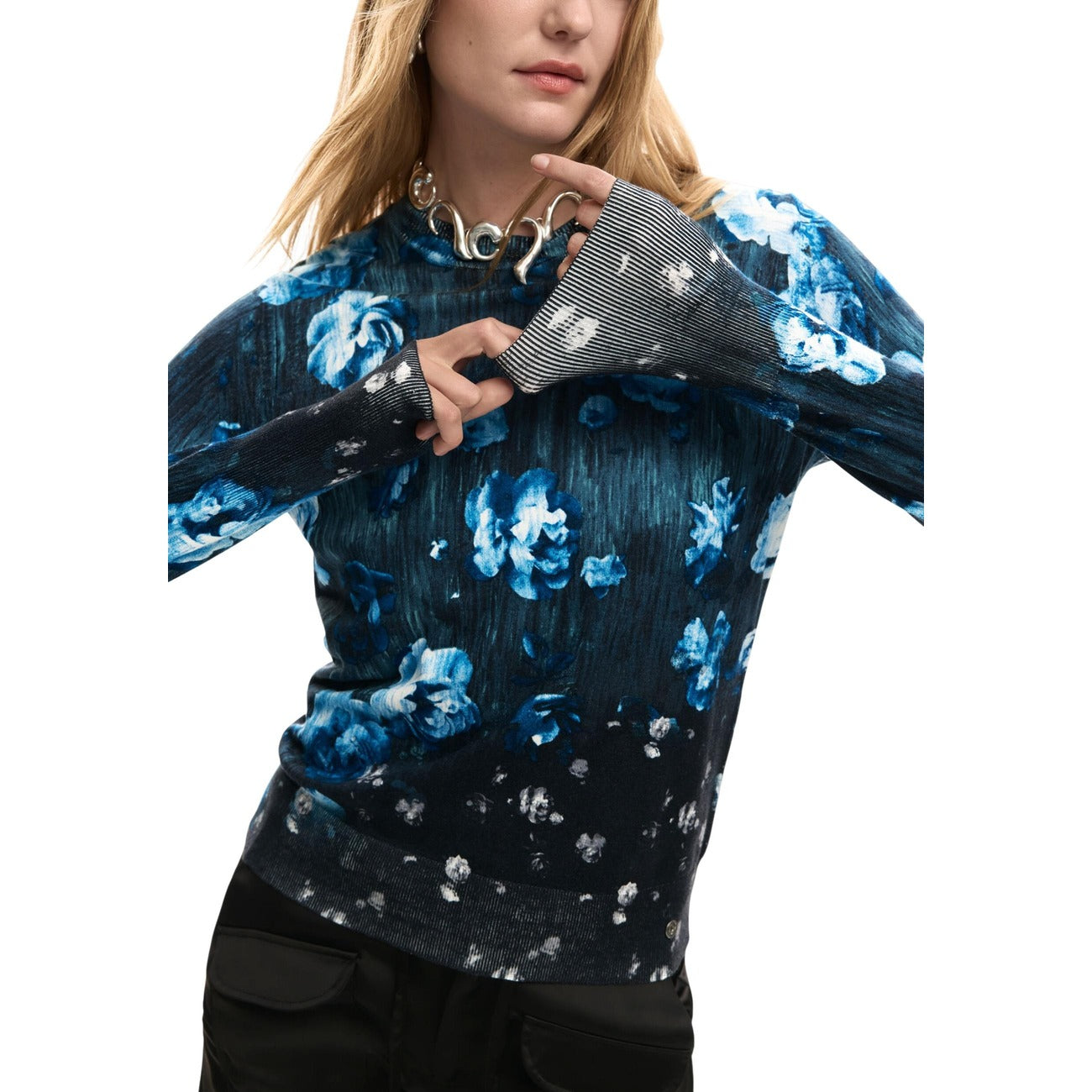 Desigual Trui Dames Zwart Bloemenprint