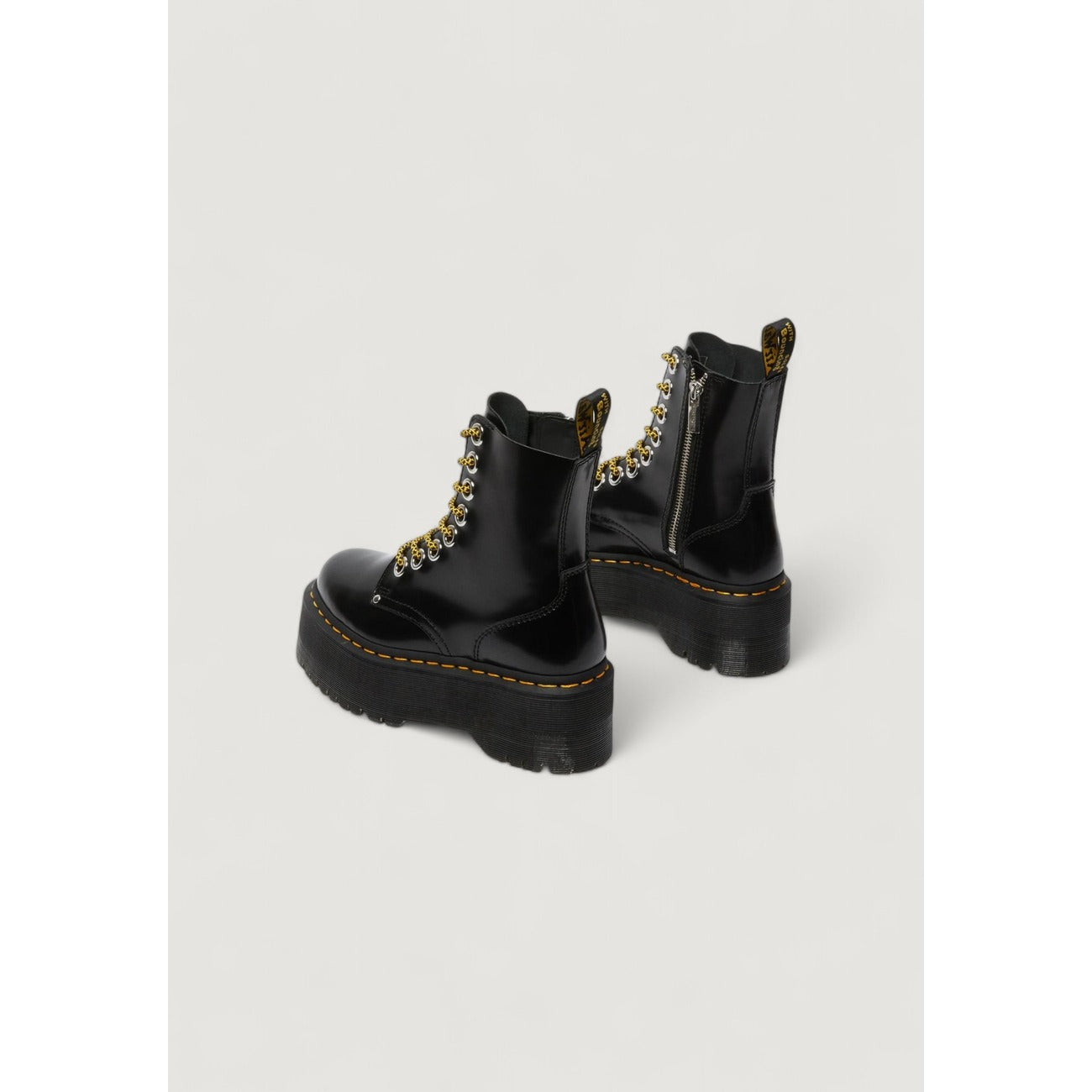 Dr. Martens Laarzen Dames Zwart – Leer-Stof Mix & Rubberzool