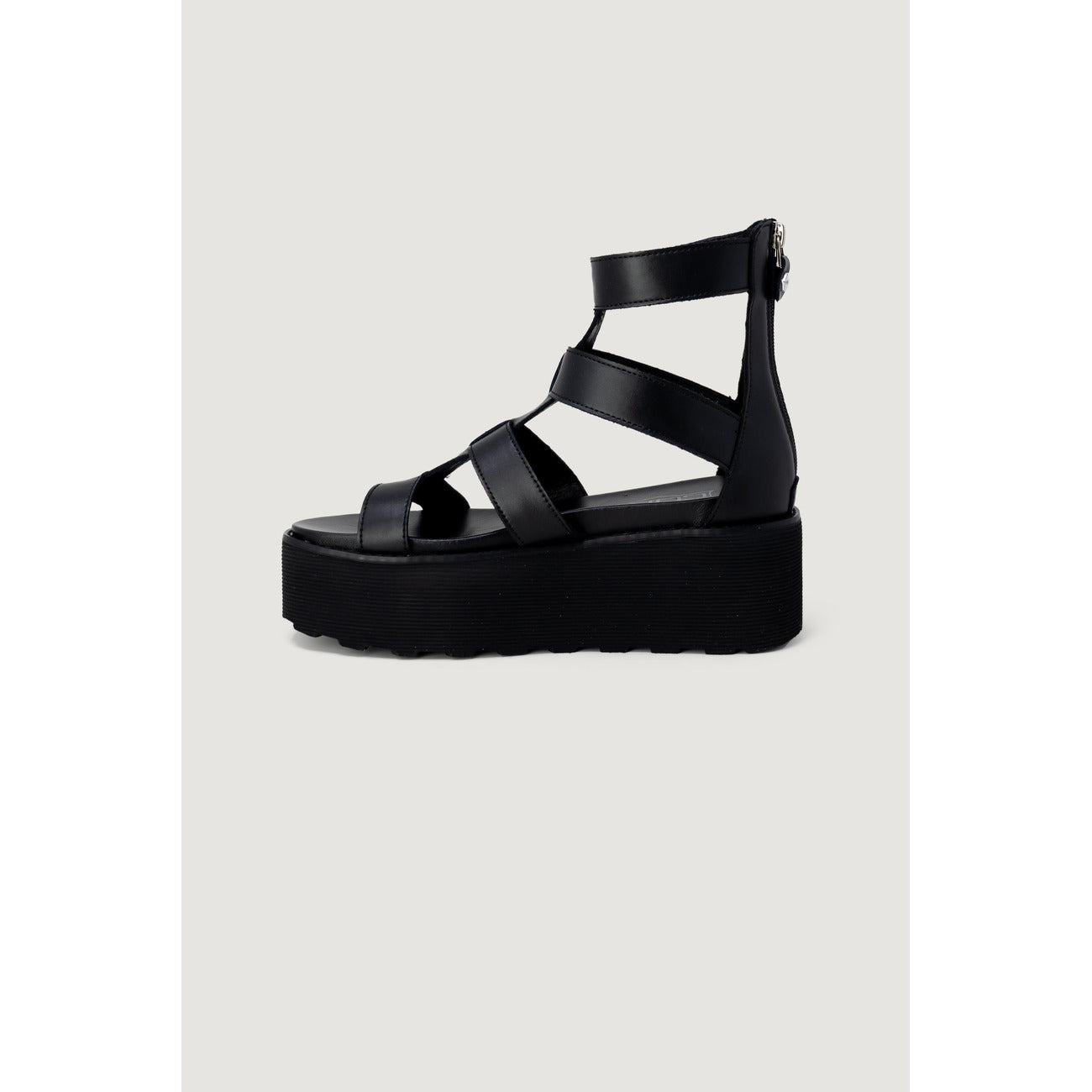 Cult Slip-on Schoenen Dames Zwart Platform