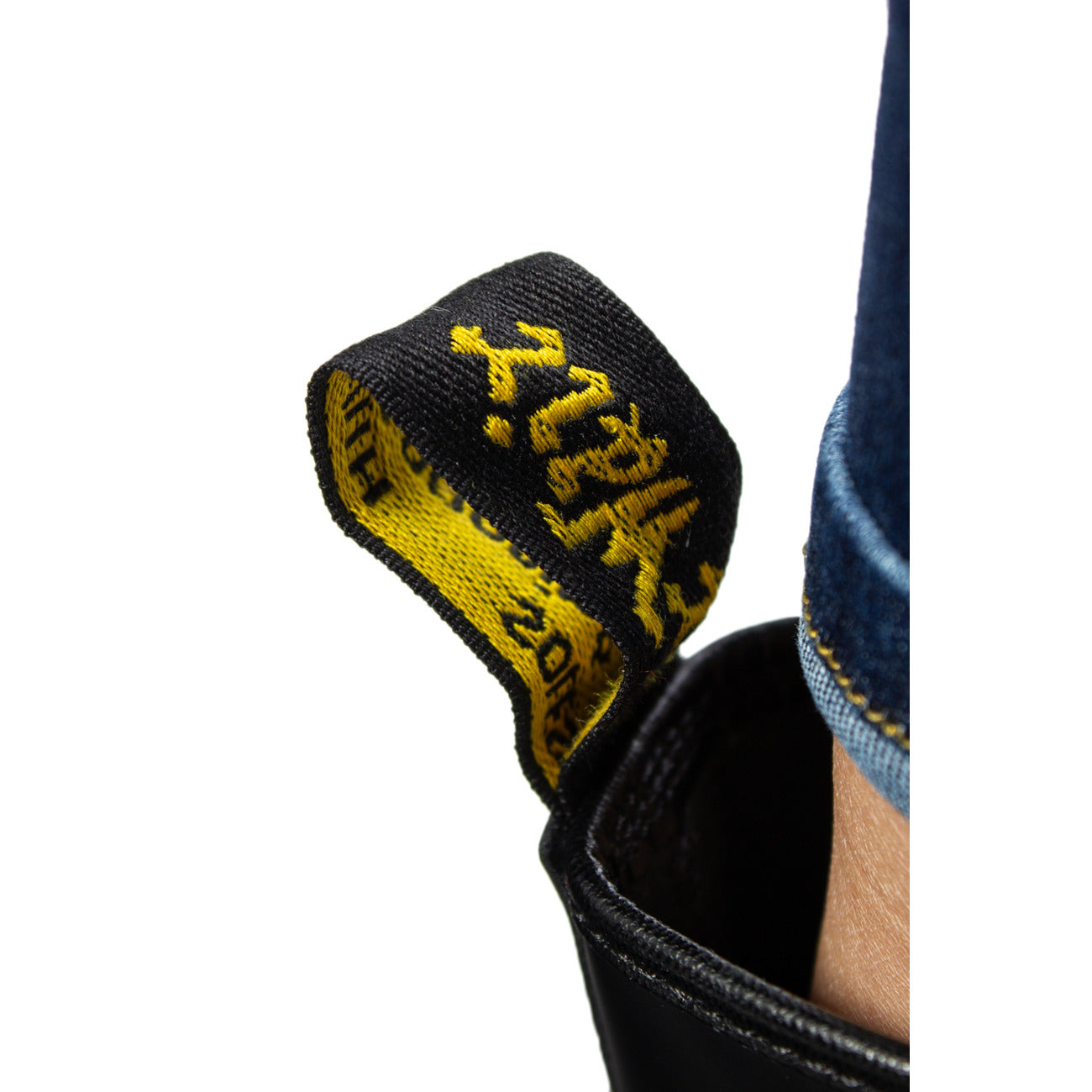 Dr. Martens Laarzen Dames Zwart – 100% Leer & Rubberzool