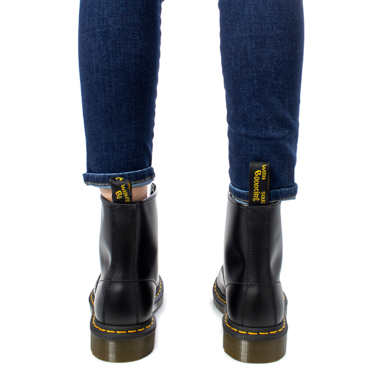 Dr. Martens Laarzen Dames Zwart – 100% Leer & Rubberzool